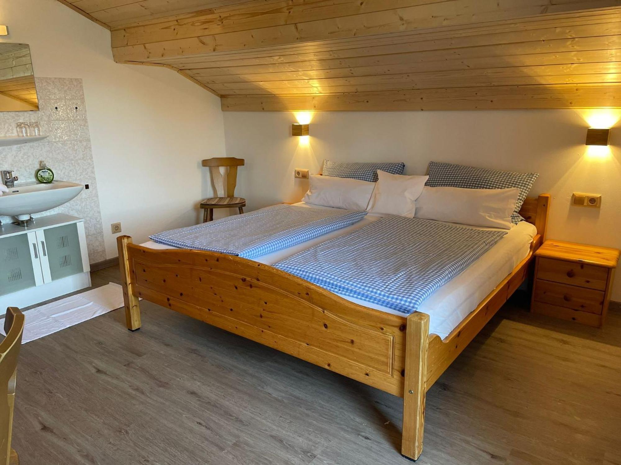 Apartament Zum Bergbauer Mittenwald Zewnętrze zdjęcie